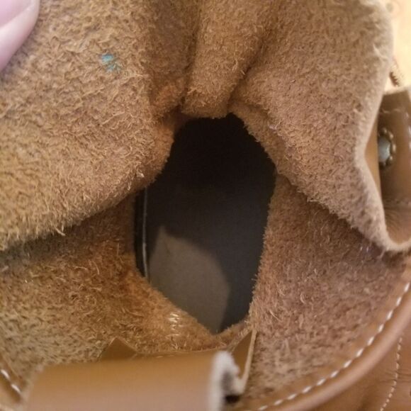 L.L.Bean Original 8" Bean Boots in Tan Navy Waterproof Winter Snow Duck Boots - Picture 8 of 12